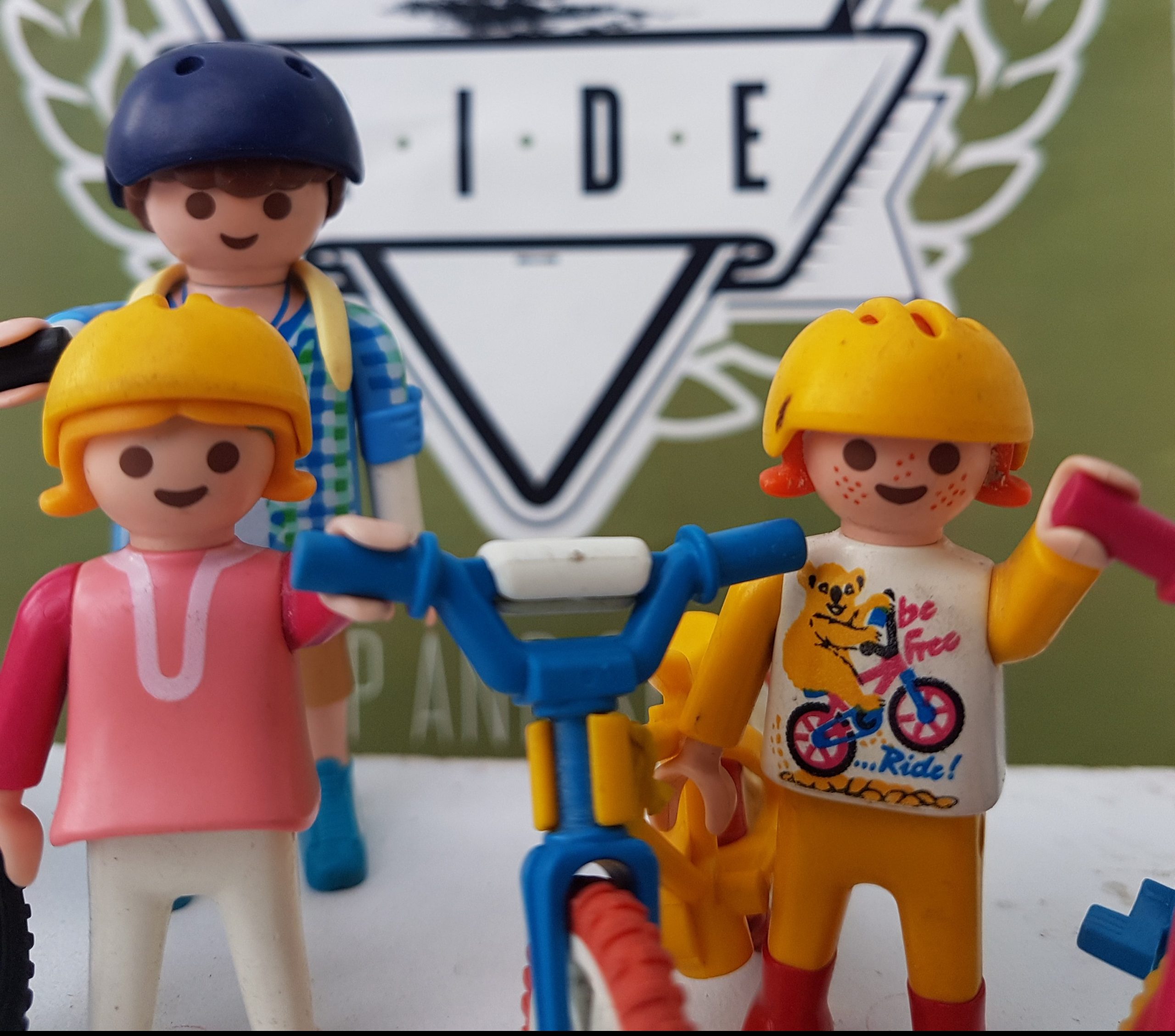 ARON, ALFONSINA Y EDDY DETRÁS DE CÁMARA…