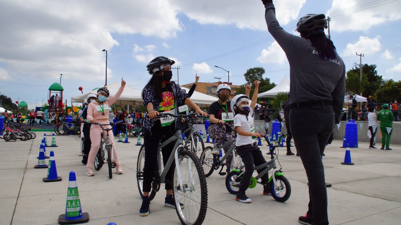 ¿Biciescuela? ¡Aquí puedes aprender a andar en bici!